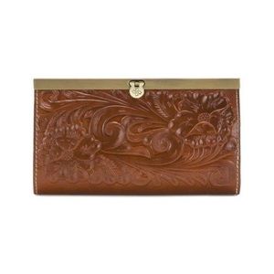 NWT Patricia Nash Tooled Cauchy Wallet